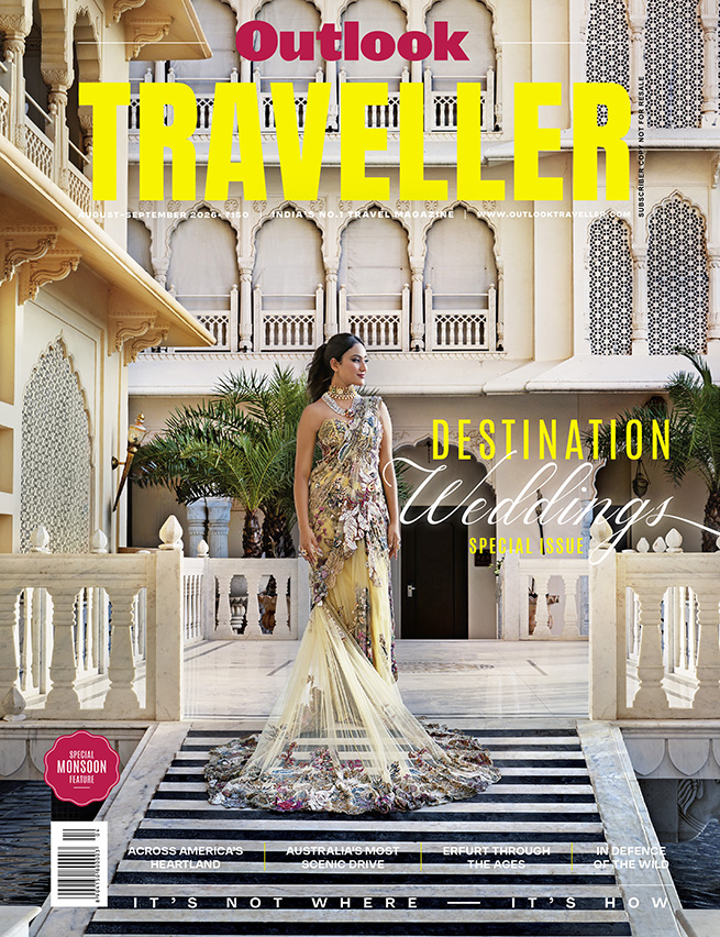 Outlook Traveller